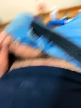 Snapshot of andros2712 chatting on 18, 9, 2025 andros2712 online show from 18, 9, 2025