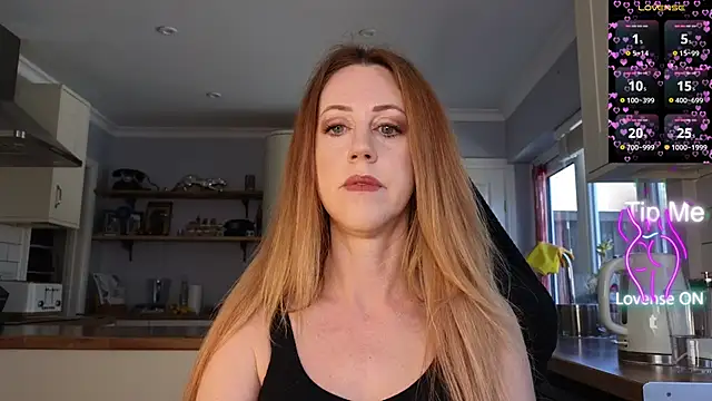 Snapshot of stripmequick chatting on 1, 5, 2026 stripmequick online show from 1, 5, 2026