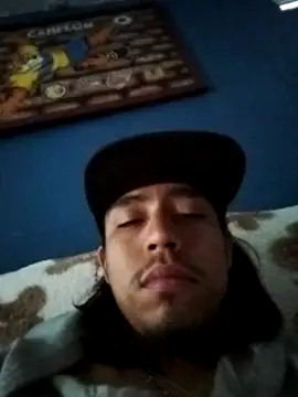 AlexAlejandro13 online show from 5, 4, 2026