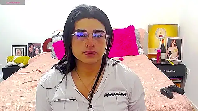 Snapshot of Khalifa_Gold chatting on 14, 1, 2025 Khalifa Gold online show from 14, 1, 2025