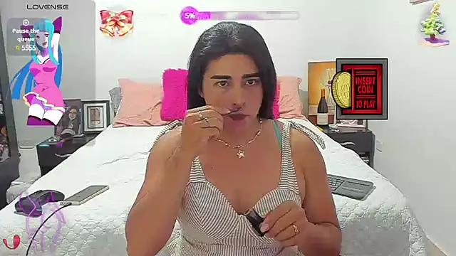 Snapshot of Khalifa_Gold chatting on 27, 1, 2025 Khalifa Gold online show from 27, 1, 2025
