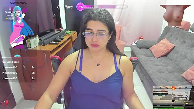 Snapshot of Khalifa_Gold chatting on 19, 3, 2025 Khalifa Gold online show from 19, 3, 2025