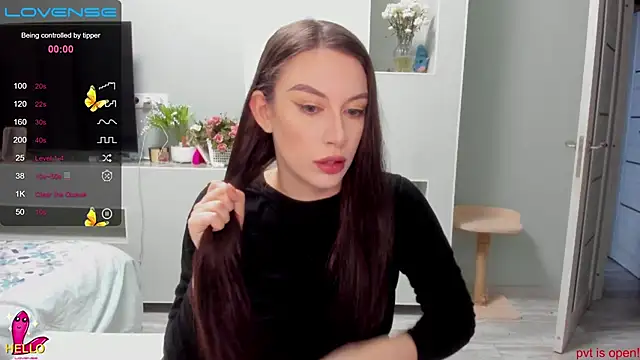 JuliaDiksonX online show from 18, 1, 2025