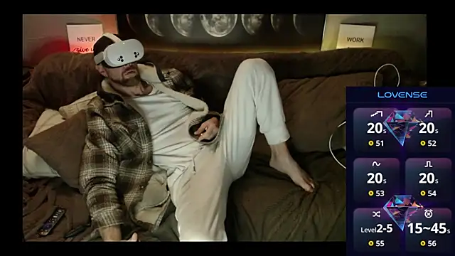 MaxRouger online show from 7, 11, 2025