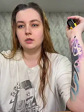 CandyShoopp online show from 17, 4, 2026