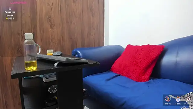 Snapshot of Mature_Skinny chatting on 30, 11, 2025 Mature Skinny online show from 30, 11, 2025