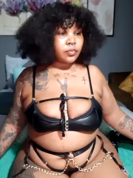 Snapshot of PearlSexxy69 chatting on 25, 2, 2025 PearlSexxy69 online show from 25, 2, 2025