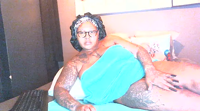 Snapshot of PearlSexxy69 chatting on 3, 3, 2025 PearlSexxy69 online show from 3, 3, 2025