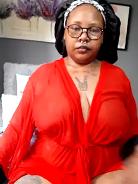 Snapshot of PearlSexxy69 chatting on 7, 3, 2025 PearlSexxy69 online show from 7, 3, 2025