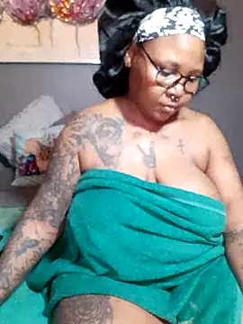 Snapshot of PearlSexxy69 chatting on 17, 3, 2025 PearlSexxy69 online show from 17, 3, 2025