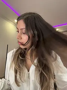 Sensualtease online show from 2, 12, 2025