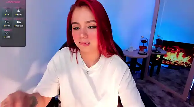 Snapshot of GiaBrooksX chatting on 6, 12, 2024 GiaBrooksX online show from 6, 12, 2024