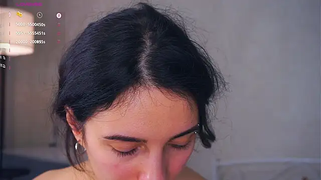 Snapshot of Holla_Molly chatting on 6, 3, 2025 Holla Molly online show from 6, 3, 2025