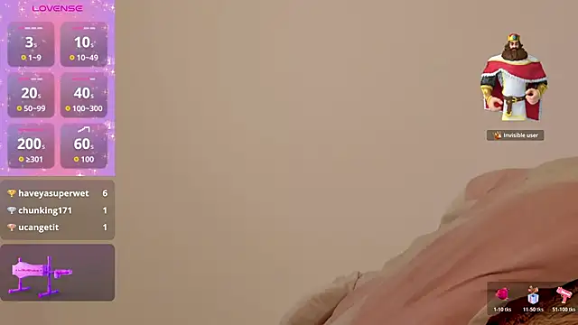 Snapshot of HollyJorda chatting on 5, 12, 2025 HollyJorda online show from 5, 12, 2025