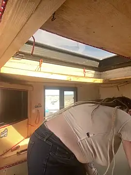 1-800-FUCKYOU online show from 1, 3, 2025