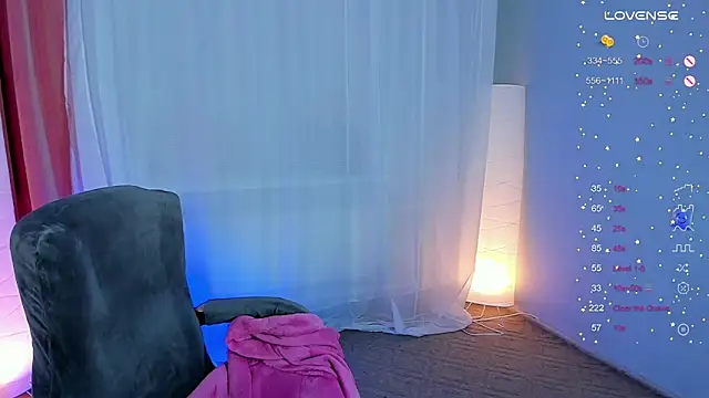 Vivian cutie online show from 8, 1, 2025