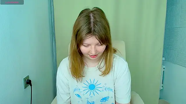 Vivian cutie online show from 10, 1, 2025