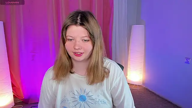 Vivian cutie online show from 19, 1, 2025