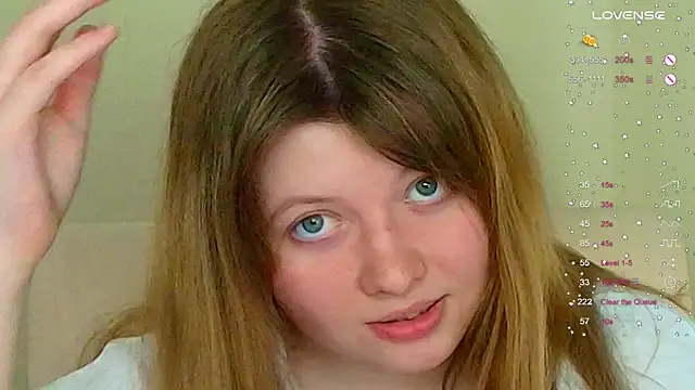 Vivian cutie online show from 20, 3, 2025