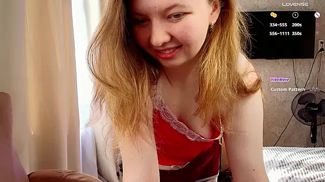 Snapshot of Vivian_cutie chatting on 29, 3, 2026 Vivian cutie online show from 29, 3, 2026