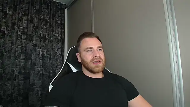 Thori92 online show from 28, 10, 2025