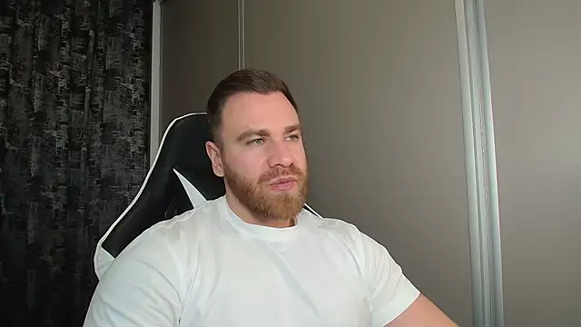 Thori92 online show from 7, 2, 2026