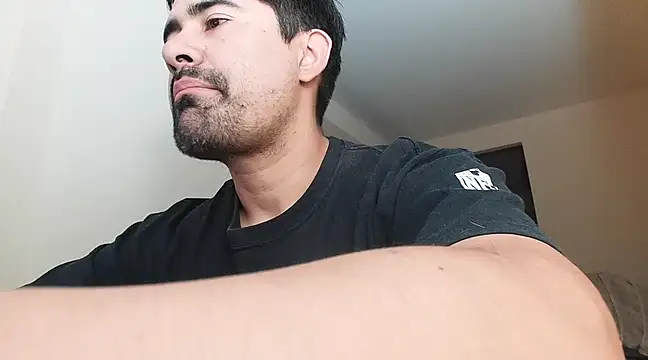 VonDoomdelToro online show from 10, 2, 2025