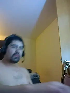 VonDoomdelToro online show from 11, 2, 2025