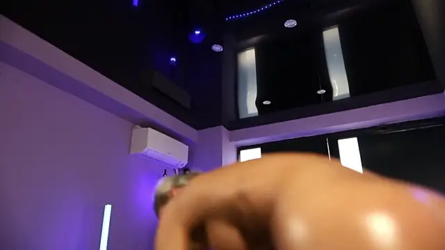 Snapshot of mandypeas chatting on 6, 3, 2025 mandypeas online show from 6, 3, 2025