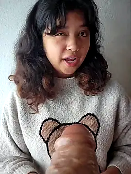 Peach Girll online show from 26, 2, 2025