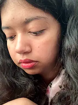 Peach Girll online show from 7, 2, 2026