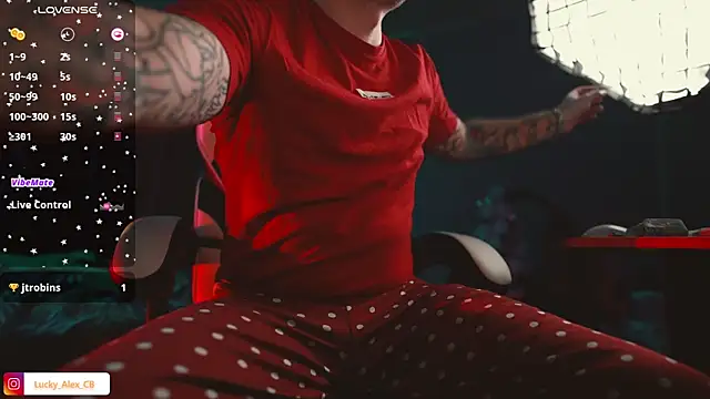 LuckyAlexx online show from 31, 12, 2024