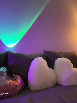 BarbieXs online show from 7, 2, 2025