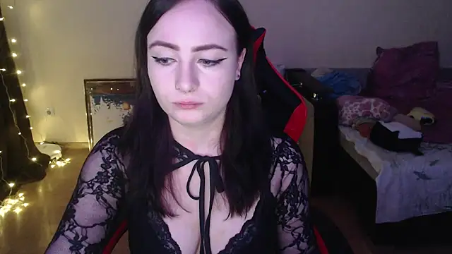 Laralianna online show from 7, 1, 2026