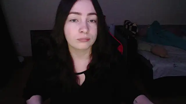 Laralianna online show from 4, 3, 2026