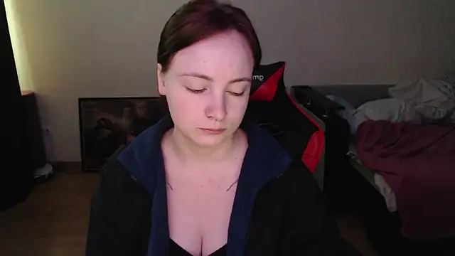 Snapshot of Laralianna chatting on 28, 5, 2026 Laralianna online show from 28, 5, 2026