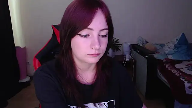Laralianna online show from 7, 8, 2026