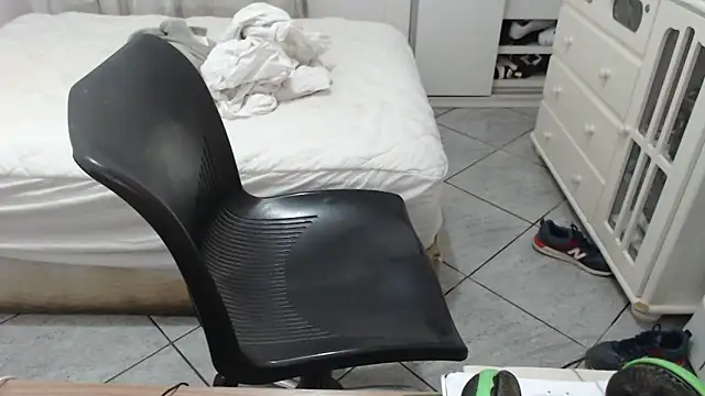 MysterBearMG online show from 5, 10, 2025