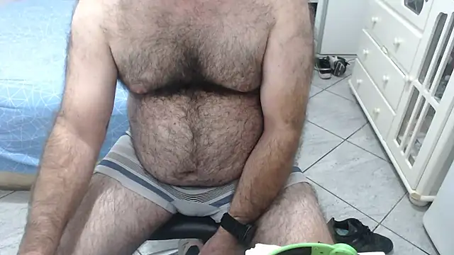 Snapshot of MysterBearMG chatting on 28, 5, 2026 MysterBearMG online show from 28, 5, 2026