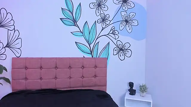 Sweet Ariadna  online show from 26, 2, 2025