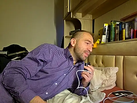 theSmallest-dick online show from 4, 11, 2025