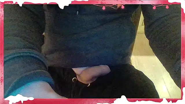 Snapshot of Remstr chatting on 26, 12, 2024 Remstr online show from 26, 12, 2024