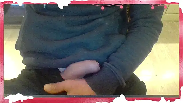 Snapshot of Remstr chatting on 31, 12, 2024 Remstr online show from 31, 12, 2024