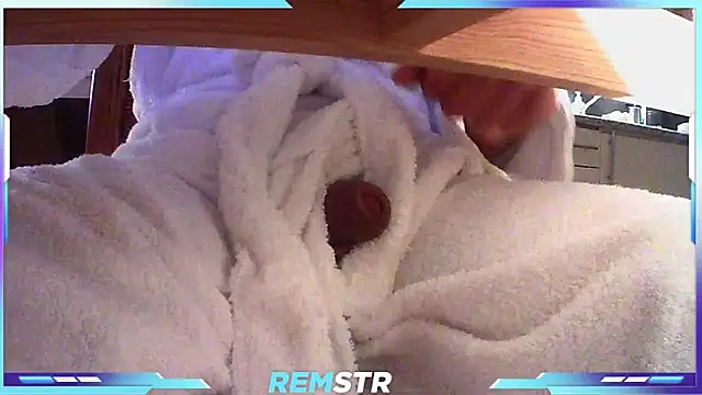 Snapshot of Remstr chatting on 6, 2, 2025 Remstr online show from 6, 2, 2025