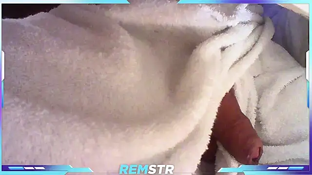 Snapshot of Remstr chatting on 5, 3, 2025 Remstr online show from 5, 3, 2025