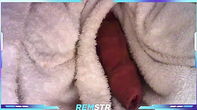 Snapshot of Remstr chatting on 8, 10, 2025 Remstr online show from 8, 10, 2025