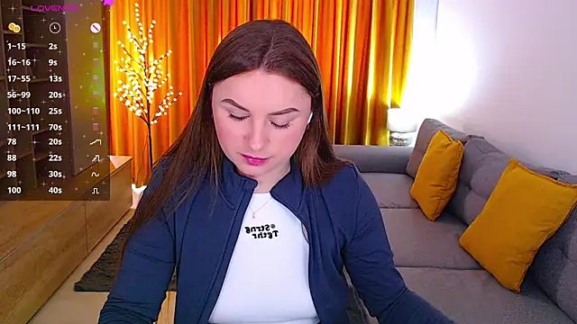  Mia Adams online show from 8, 1, 2025