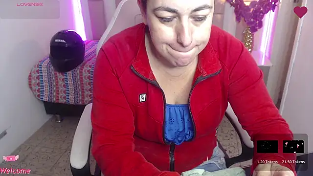 Snapshot of Barbiegomez chatting on 13, 12, 2024 Barbiegomez online show from 13, 12, 2024