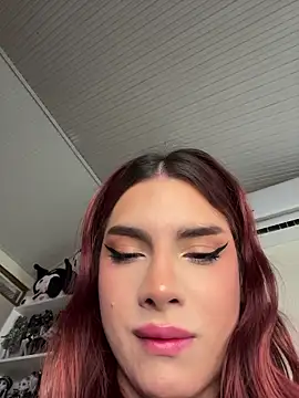 Snapshot of devlin_nurmi chatting on 21, 11, 2025 devlin nurmi online show from 21, 11, 2025