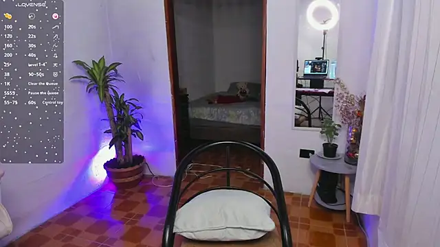 KiaMiller online show from 18, 2, 2025